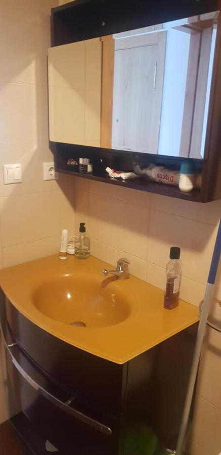 Piso Con Piscina En Sadaアパートメント エクステリア 写真